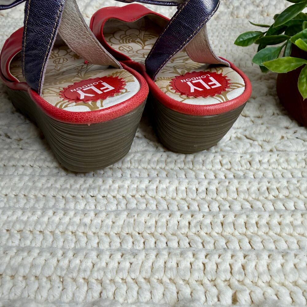 FLY LONDON Women's 40 US 9 YULA Leather Wedge Sandal Red Pewter Ankle Strap - Picture 8 of 16